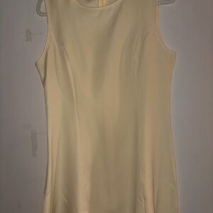 Elegant Light Yellow Sleeveless Dress